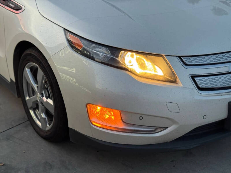 2011 Chevrolet Volt Premium