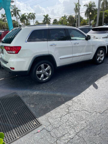 2011 Jeep Grand Cherokee for sale at Lantern Motors Inc. in Fort Myers FL