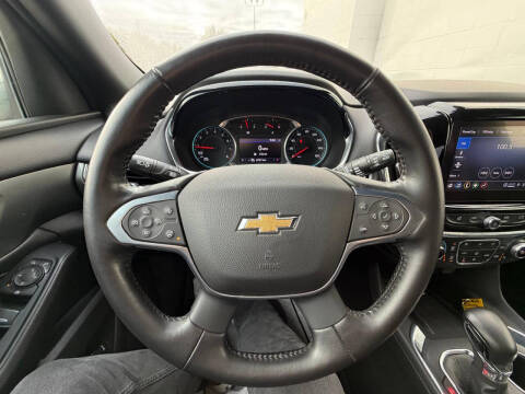 2022 Chevrolet Traverse LT Leather