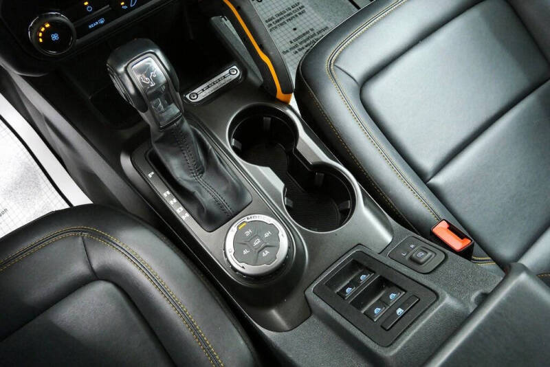 2022 Ford Bronco Badlands Advanced