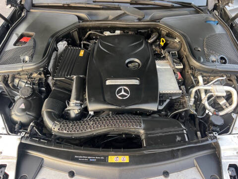 2017 Mercedes-Benz E-Class E 300 4MATIC