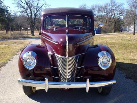 1940 Ford Deluxe