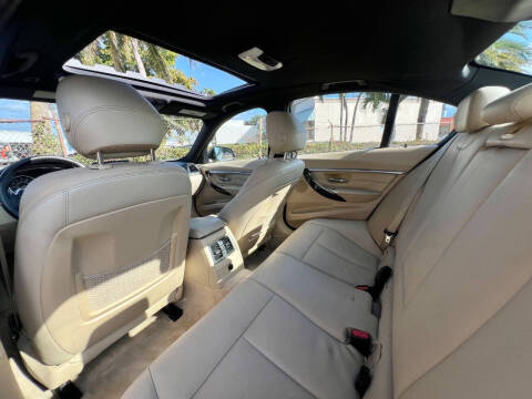 2016 BMW 3 Series 328i