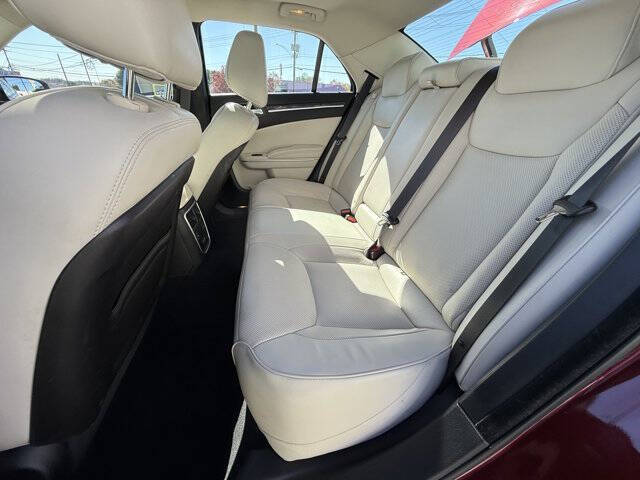 2023 Chrysler 300 Touring L