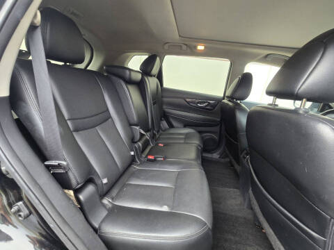2017 Nissan Rogue SL