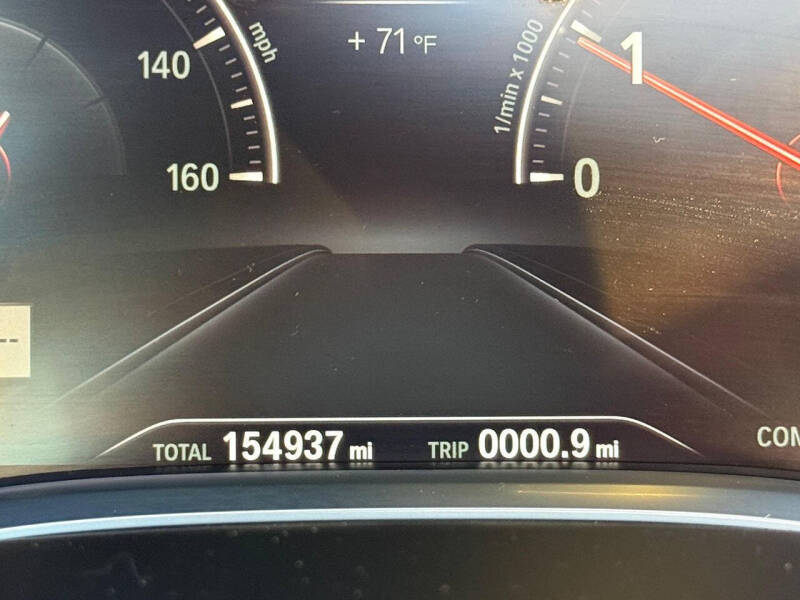 2017 BMW 7 Series 740i