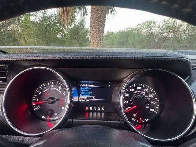 2017 Ford Mustang V6