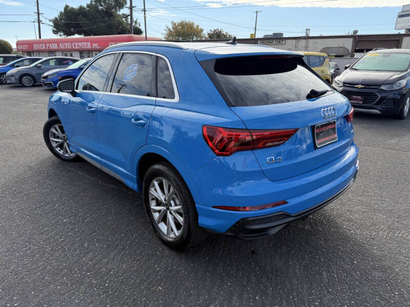 2022 Audi Q3 quattro S line Premium 45 TFSI