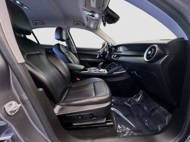 2021 Alfa Romeo Stelvio Sprint