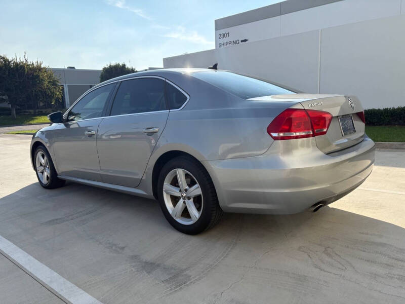 2012 Volkswagen Passat SE PZEV