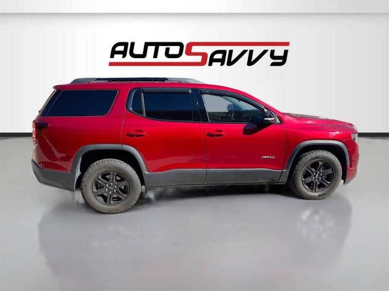 2023 GMC Acadia AT4