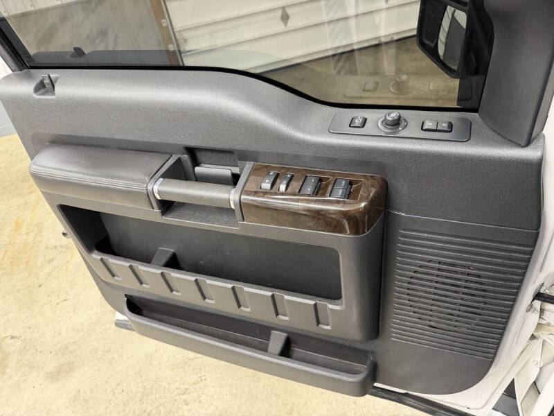 2016 Ford F-250 Super Duty Platinum