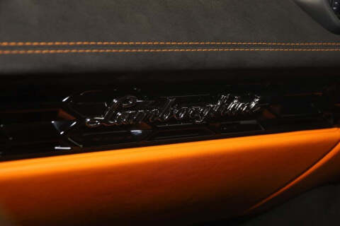 2023 Lamborghini Huracan Tecnica