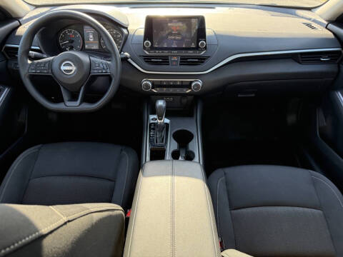 2025 Nissan Altima 2.5 S