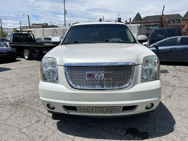 2012 GMC Yukon XL SLT