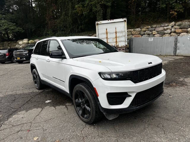 2023 Jeep Grand Cherokee for sale at Bowman Auto Center in Clarkston, MI