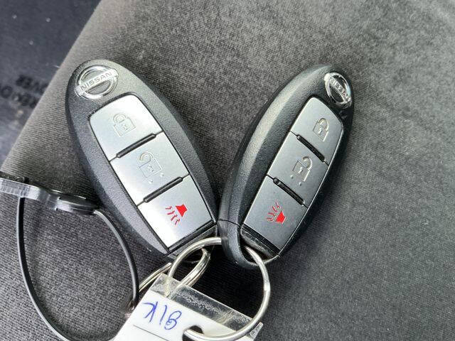 2014 Nissan Pathfinder SV