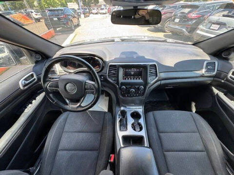 2018 Jeep Grand Cherokee Laredo E