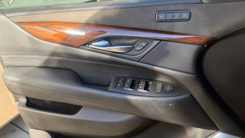 2018 Cadillac Escalade ESV Premium Luxury