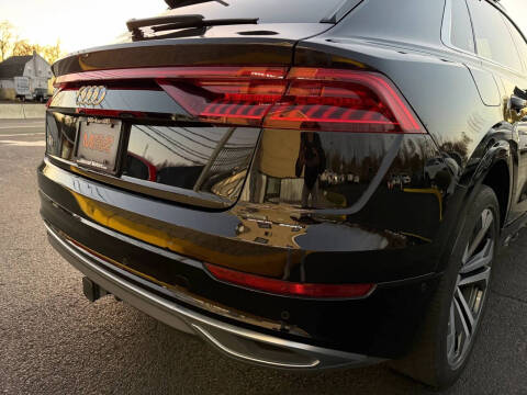 2019 Audi Q8 quattro Premium Plus 55 TFSI