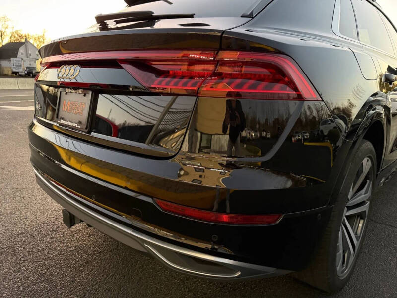 2019 Audi Q8 quattro Premium Plus 55 TFSI