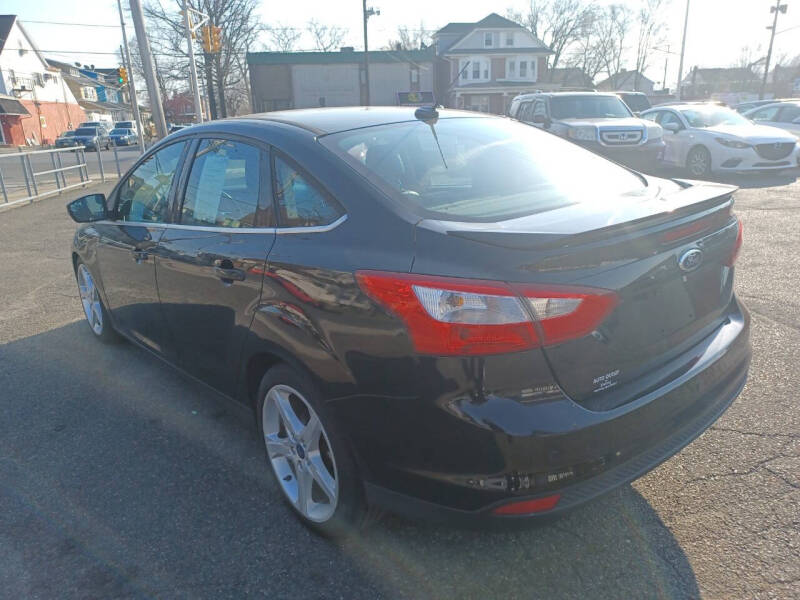 2012 Ford Focus Titanium