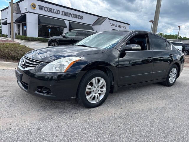 2011 Nissan Altima 1