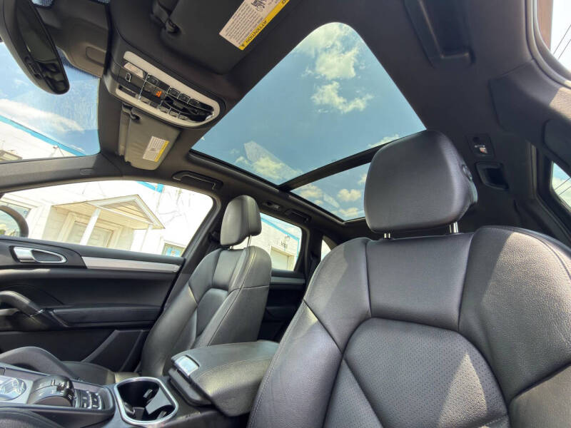 2011 Porsche Cayenne