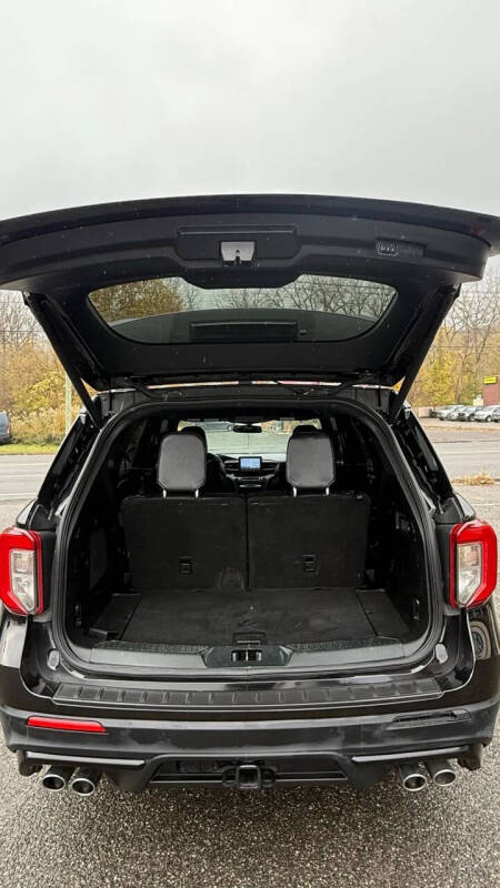 2020 Ford Explorer ST