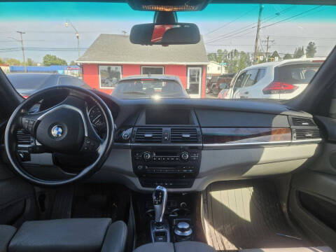 2008 BMW X5 4.8i