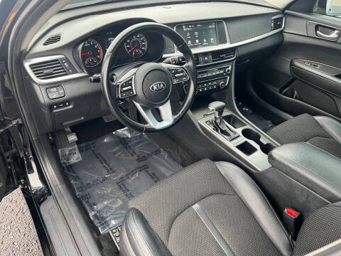 2019 Kia Optima S