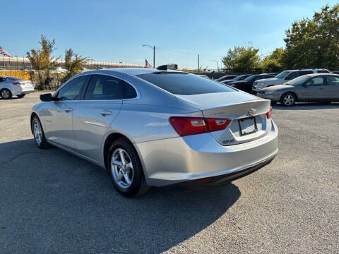 2018 Chevrolet Malibu LS