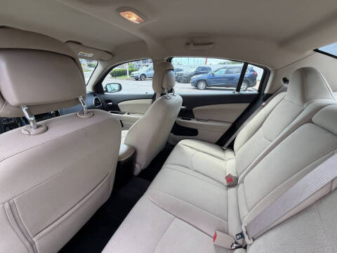 2012 Chrysler 200 LX