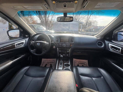 2014 Nissan Pathfinder Platinum