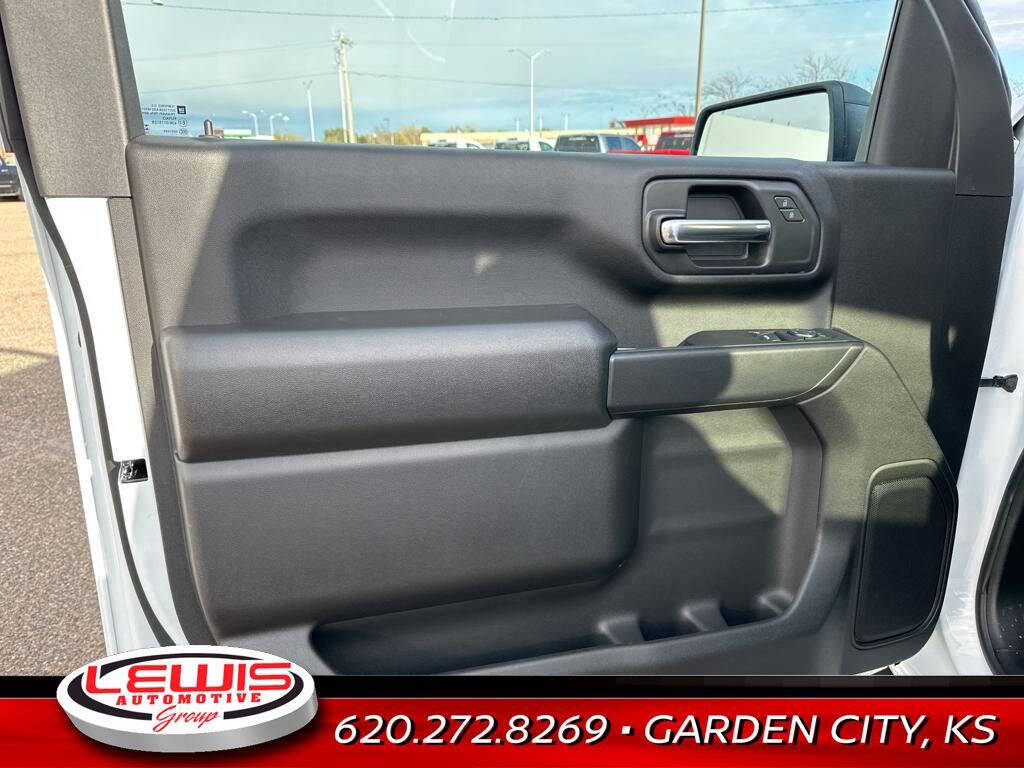 2025 Chevrolet Silverado 2500HD for sale at Lewis Chevrolet of Garden City in Garden City, KS