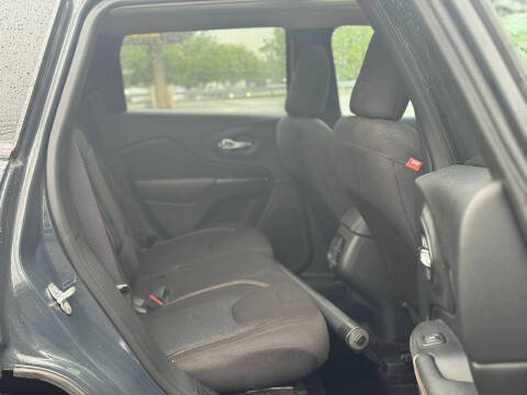 2017 Jeep Cherokee Latitude