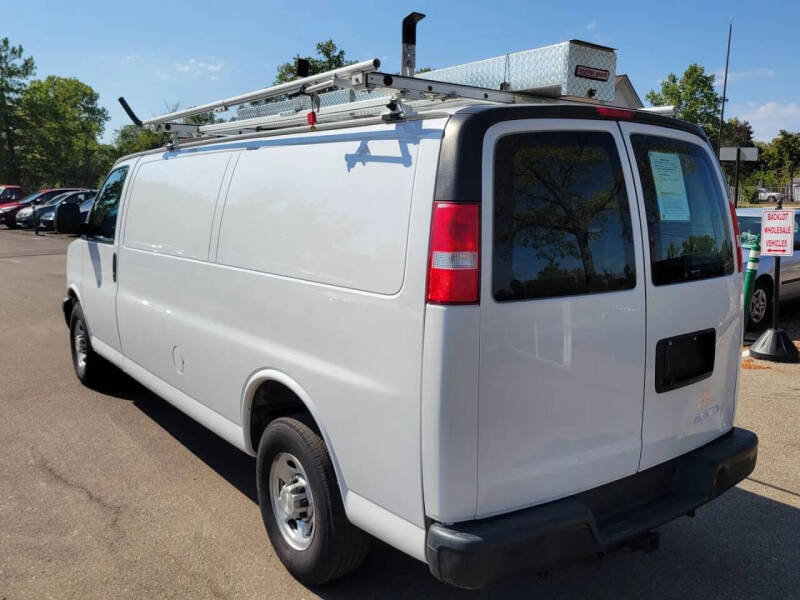 2019 Chevrolet Express 3500