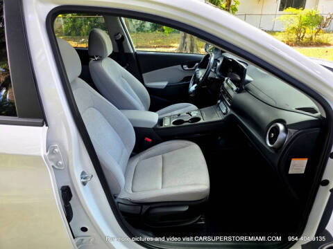 2023 Hyundai Kona Electric SEL