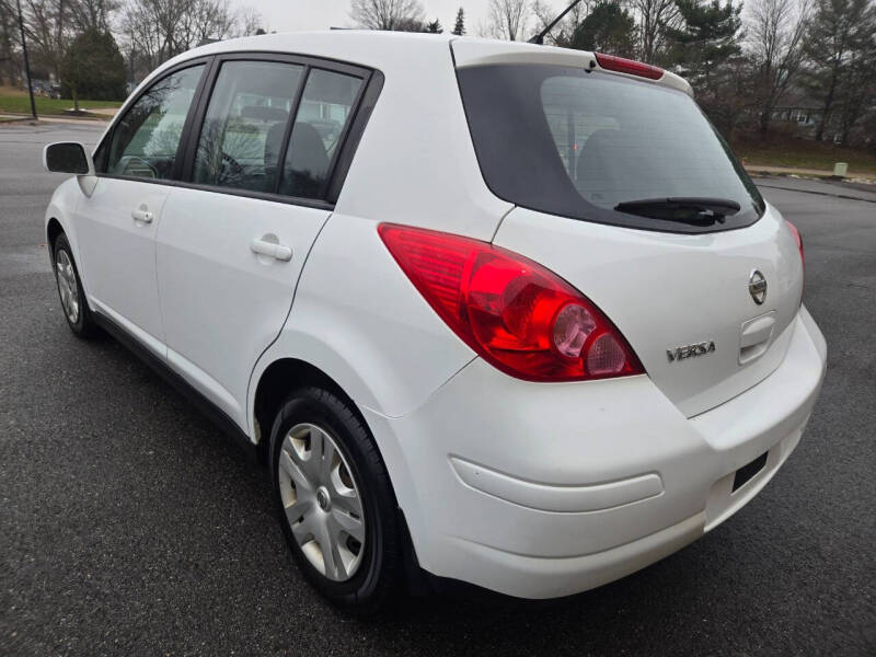 2012 Nissan Versa 1.8 S