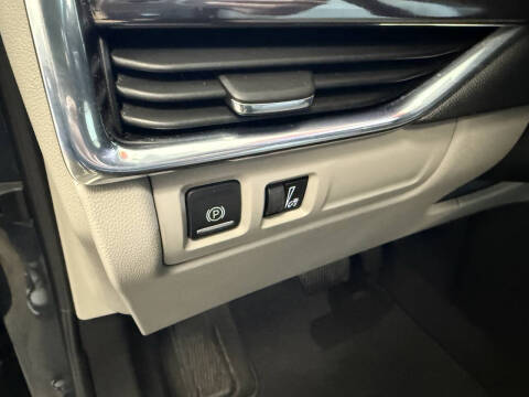 2021 Cadillac XT4 Luxury