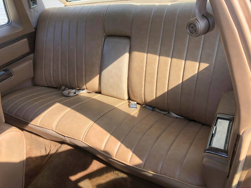 1977 Cadillac DeVille