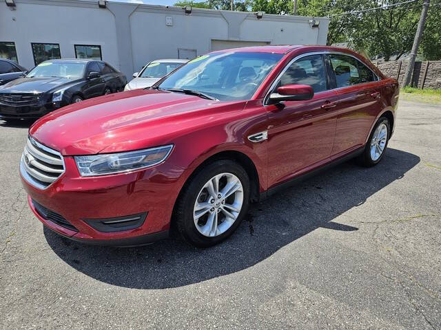 2019 Ford Taurus SEL