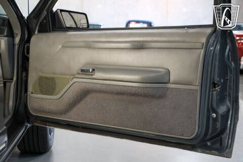 1987 Ford Thunderbird