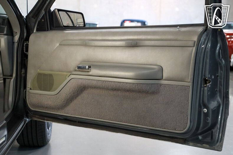 1987 Ford Thunderbird