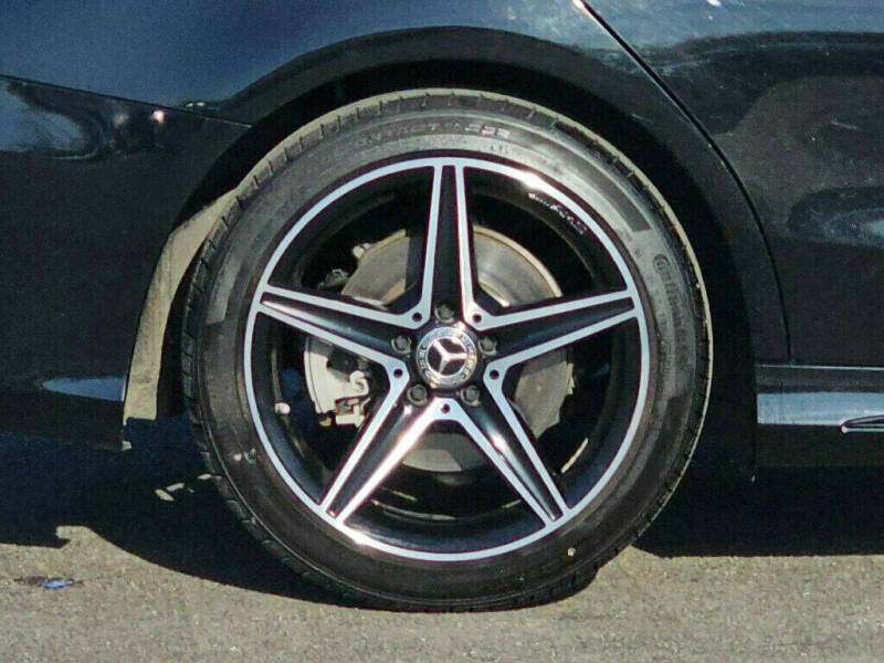 2017 Mercedes-Benz C-Class