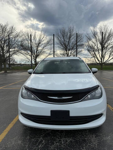2017 Chrysler Pacifica Touring