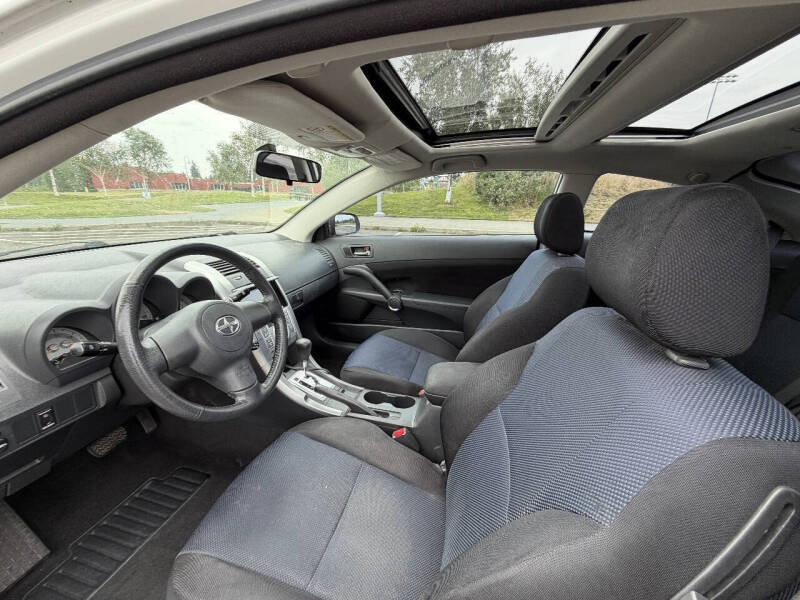 2005 Scion tC