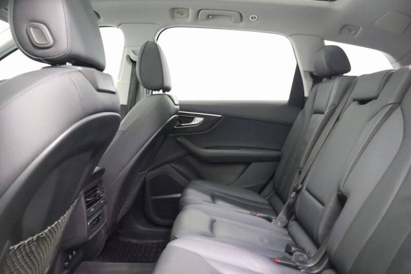 2023 Audi Q7 quattro Premium Plus 55 TFSI