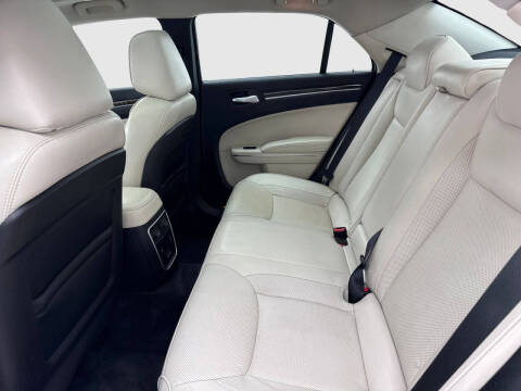 2018 Chrysler 300 Limited