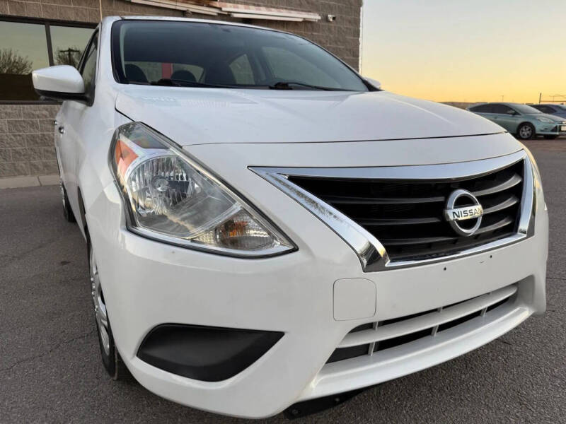 2019 Nissan Versa